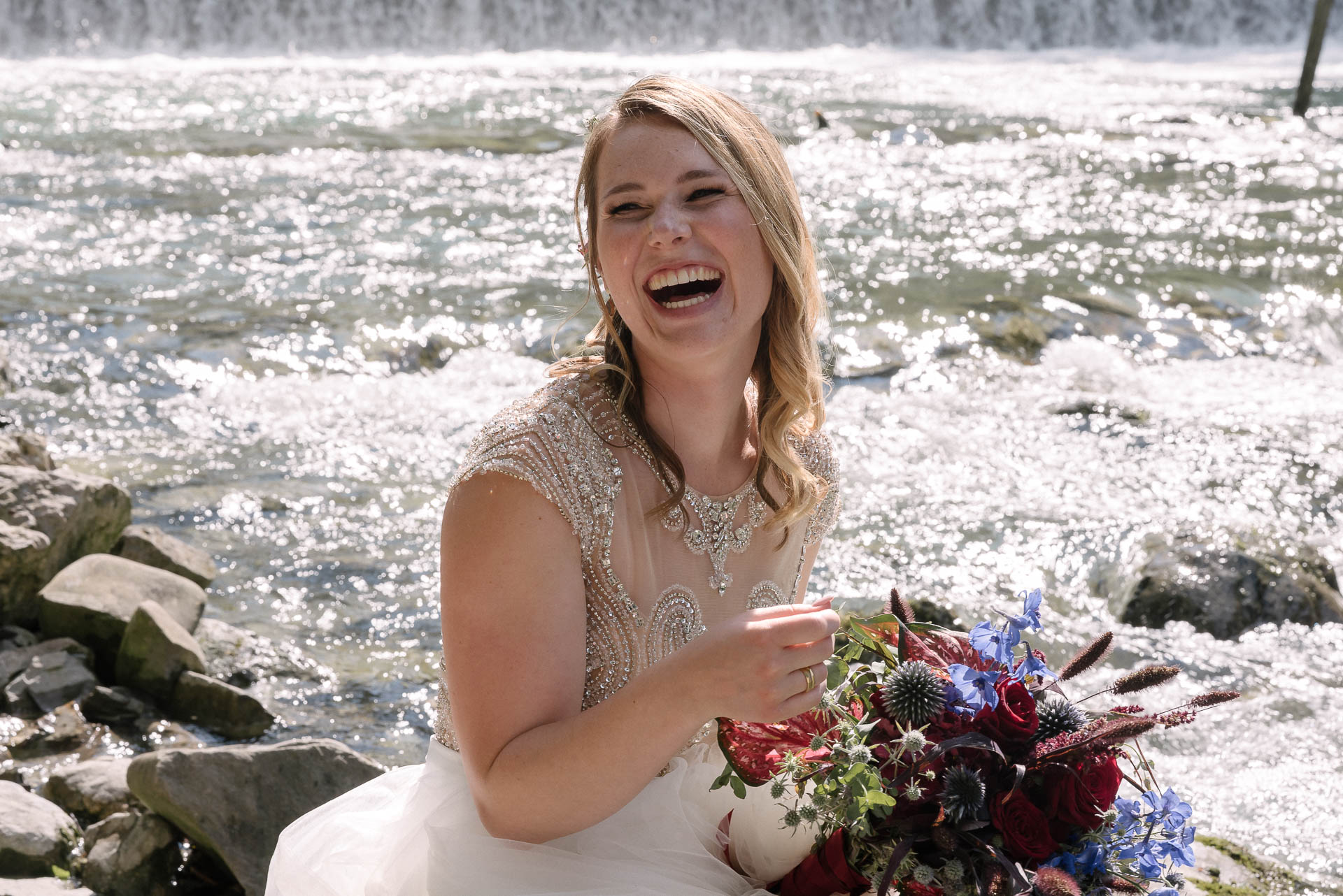 Hochzeitsfotograf in der Nähe mit Julia am Mangfall