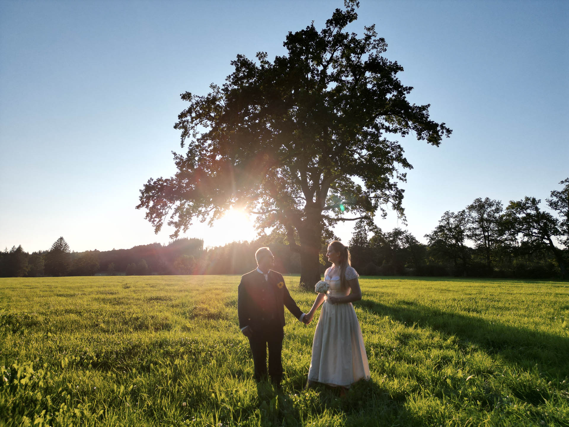 Hochzeitsreportage Fotograf für authentische und romantische Hochzeitsfotos